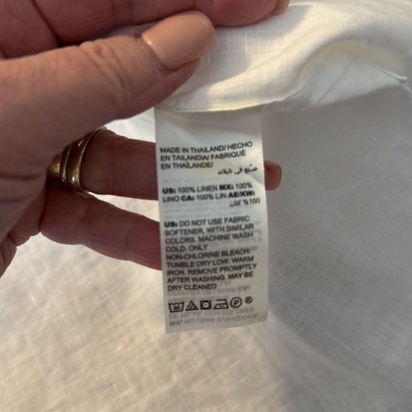 Chico’s Linen Tunic - Picture 9 of 9